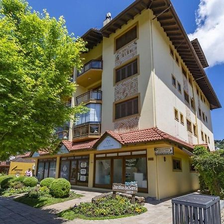 Rosa Edificio Jardim Da Serra Gramado Exterior foto